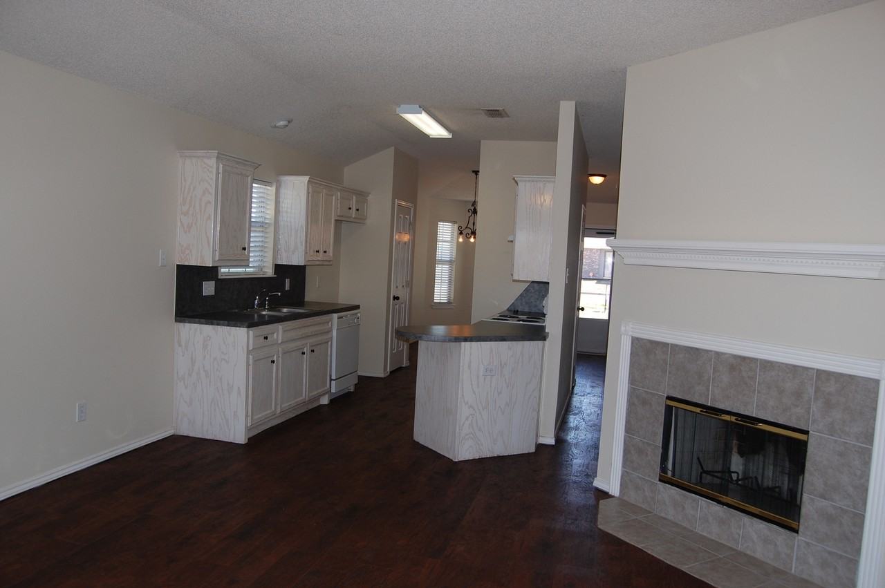 1902 79th St - Photo 2 of 14