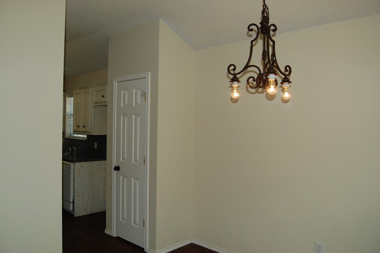 1902 79th St - Photo 6 of 14