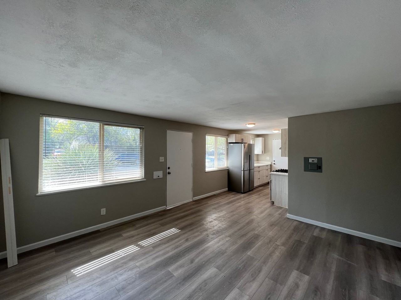 1950 Beeler St - Photo 3 of 16