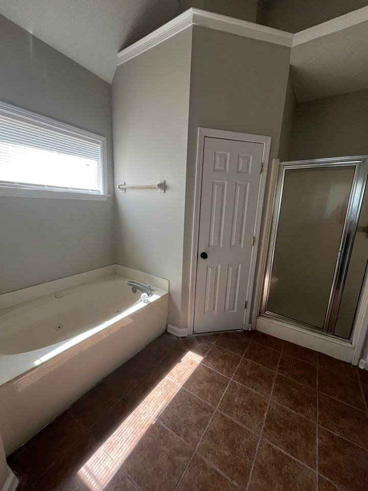 1686 N Frence Creek Cv - Photo 7 of 10