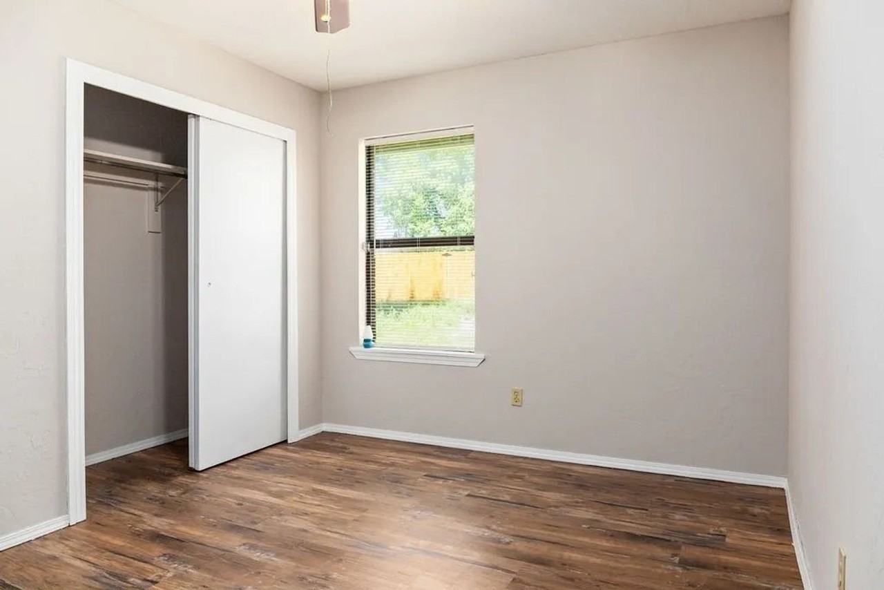 4013 Southwest Sunflower Lane - Photo 5 of 12