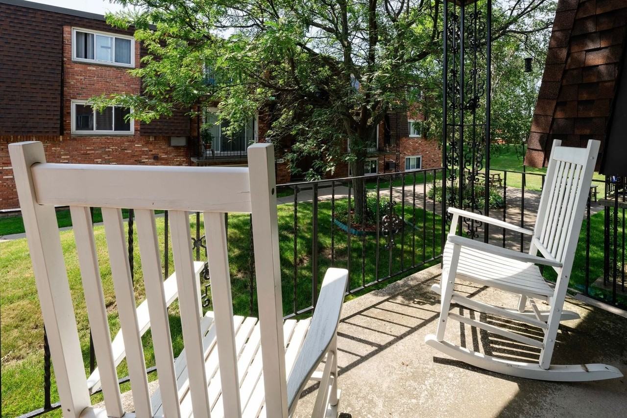 EXPERIENCE WEST SENECA LIVING AT IT'S BEST - Photo 3 of 34