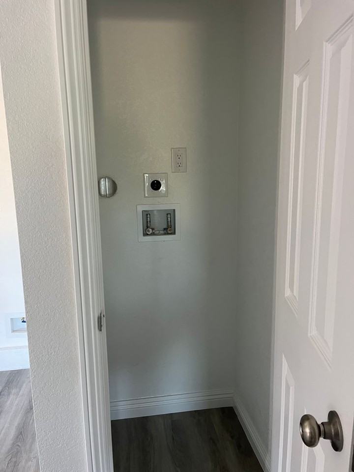 3508 Shelley Way - Photo 3 of 5