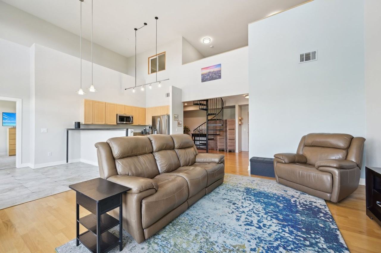 5677 Park Pl - Photo 7 of 37