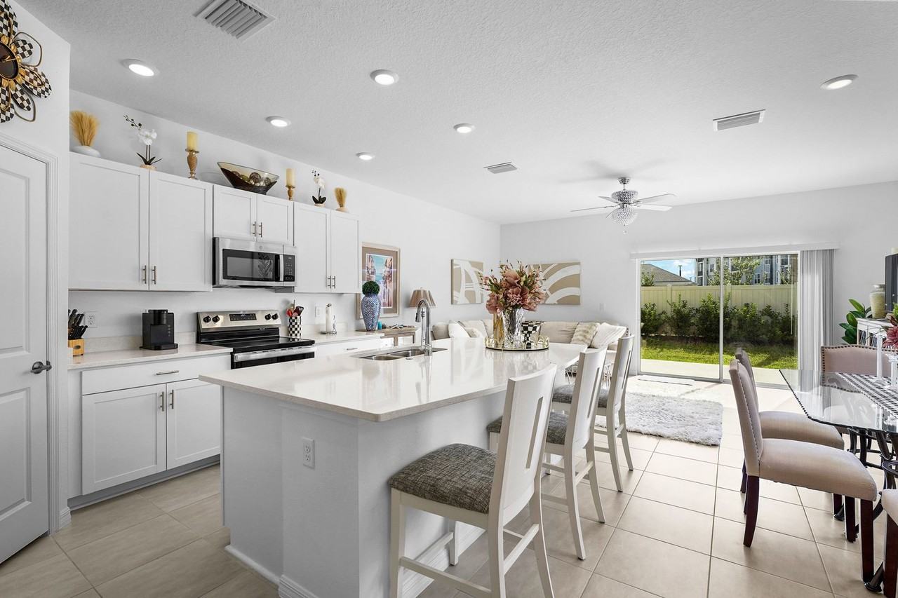 5825 Biscotti St - Photo 7 of 50