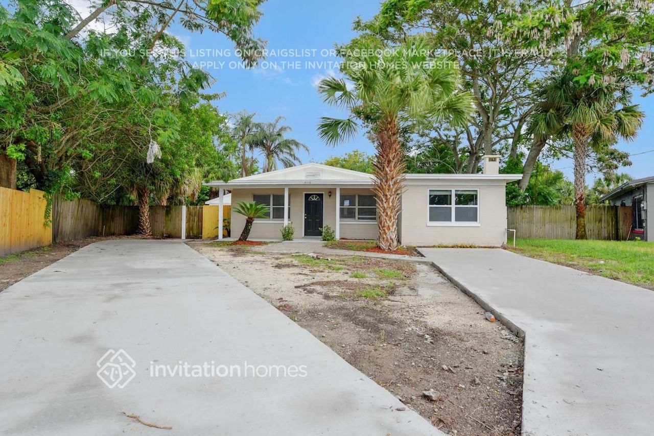 5119 Divot Ct