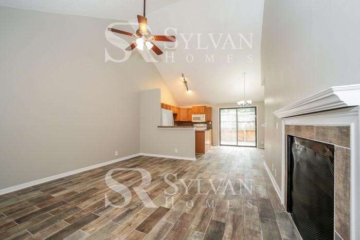 11312 Trotting Horse Ln S - Photo 4 of 15