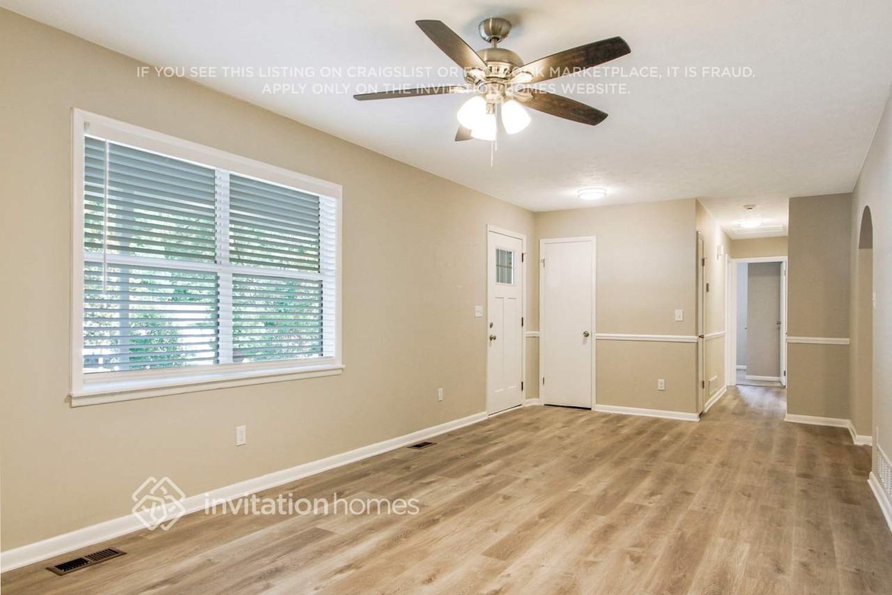 4560 Birch Ridge Trail - Photo 4 of 23