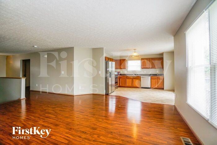 5911 Epernay Way - Photo 3 of 15