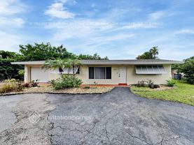 1931 Ne 43rd Ct - Photo 1 of 1