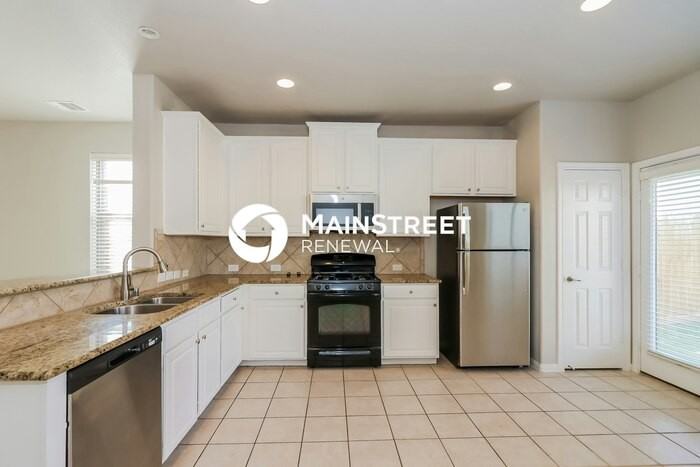 1650 Bonnyton - Photo 5 of 17