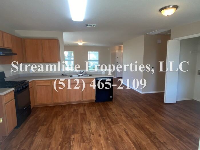 11901 Briarcreek Loop - Photo 3 of 18