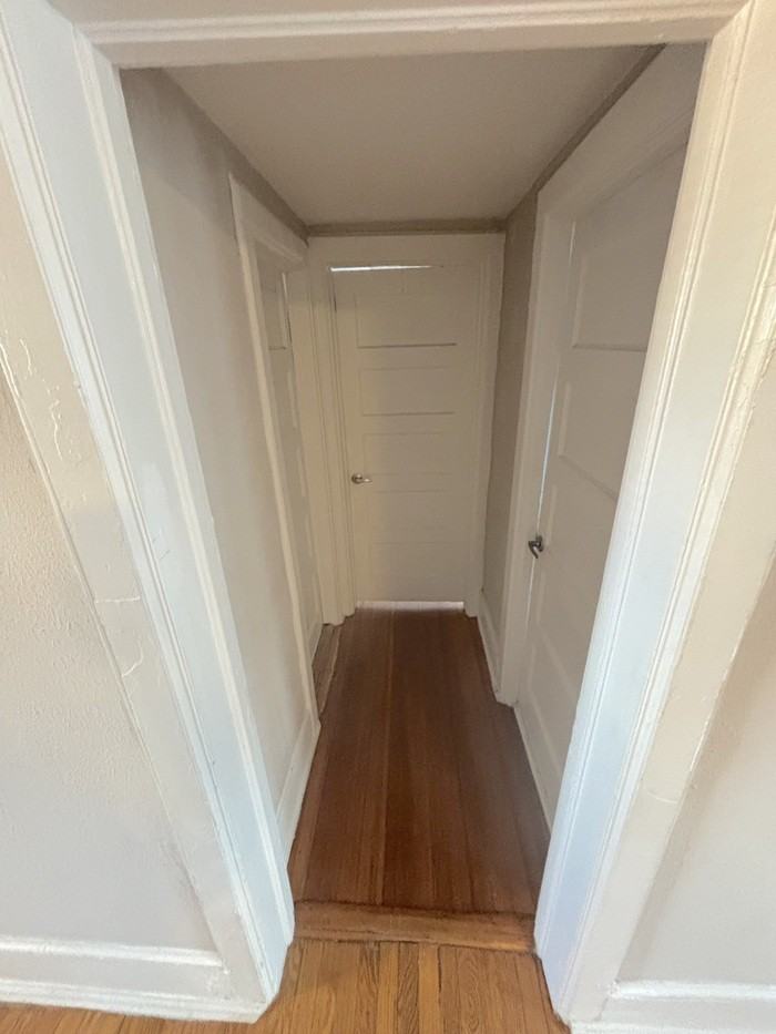 1217 Colonial Ave #C8 - Photo 7 of 13