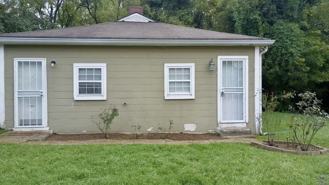 1041 40th Ave N #B - Photo 1 of 1