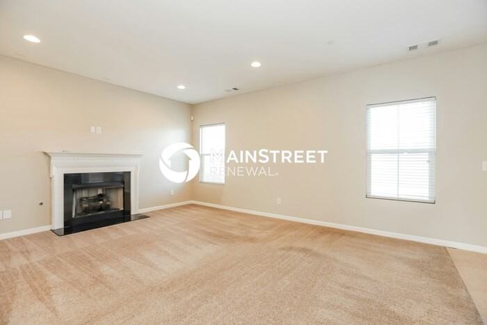 1713 Muirwood Blvd - Photo 4 of 17