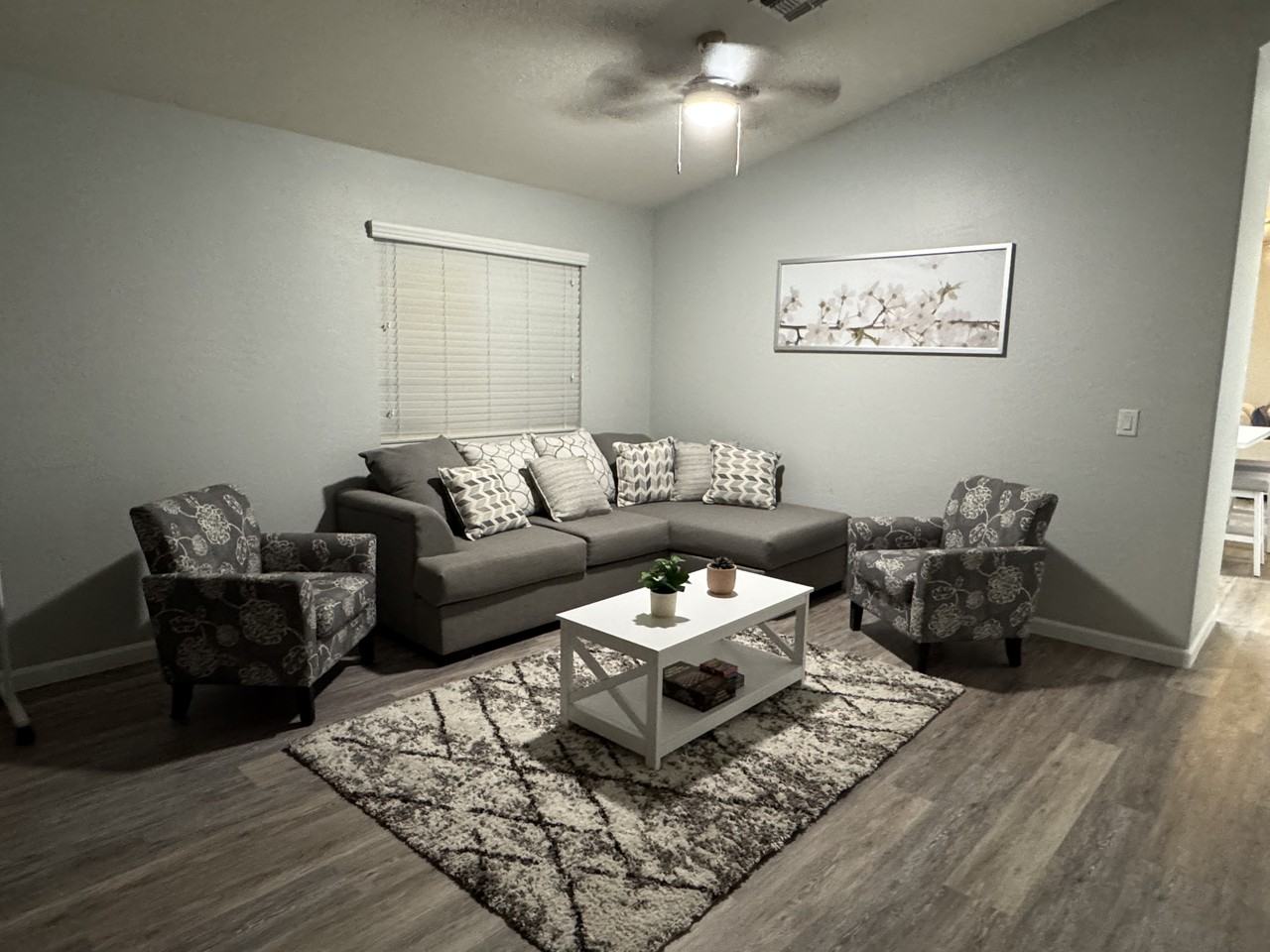 23237 W Yavapai St #NA - Photo 2 of 12