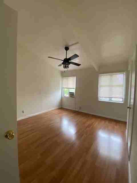 1904 S Robertson Blvd #12 - Photo 6 of 9
