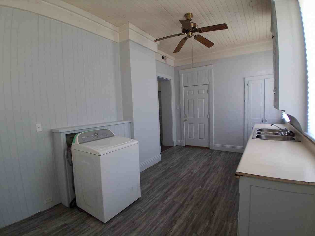 1010 North Vermilion Street #1 - Photo 4 of 13