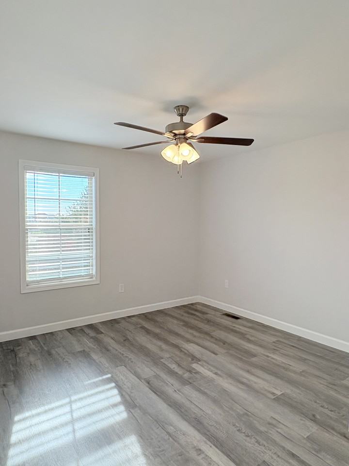 932 Rodeo Ct #932 - Photo 6 of 16