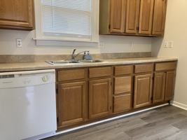 featured image of 103 N 5th St #UP