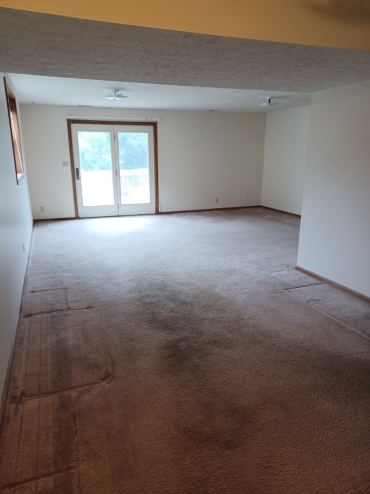 4130 S 58th St #4130 - Photo 6 of 10