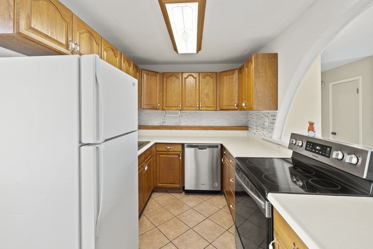 4319 Millburn Drive #NA - Photo 6 of 40