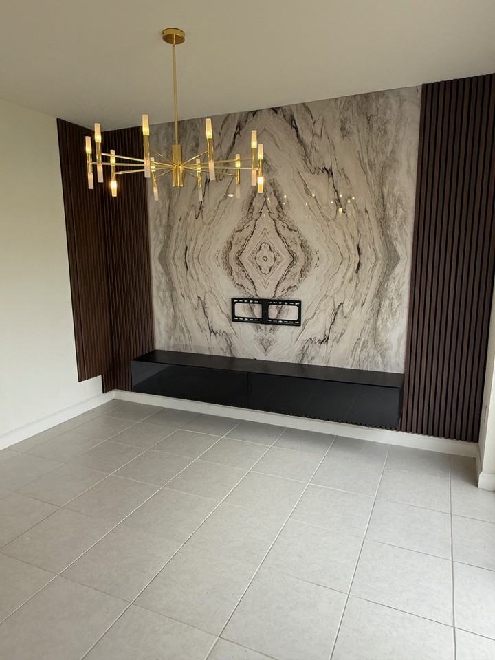 12909 Northwest 23rd Avenue #12909 - Photo 3 of 15