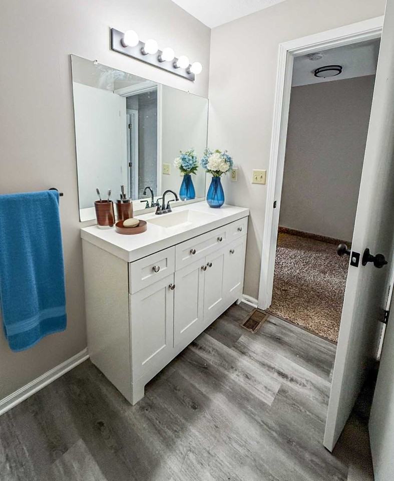 10002 Delores Drive #B - Photo 7 of 12