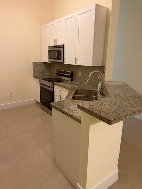 2304 Ne 37th Ter #NA - Photo 3 of 9