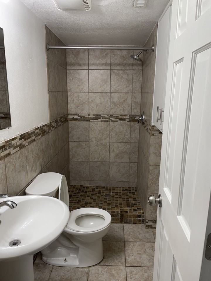 444 29th Ave N #1 - Photo 6 of 9