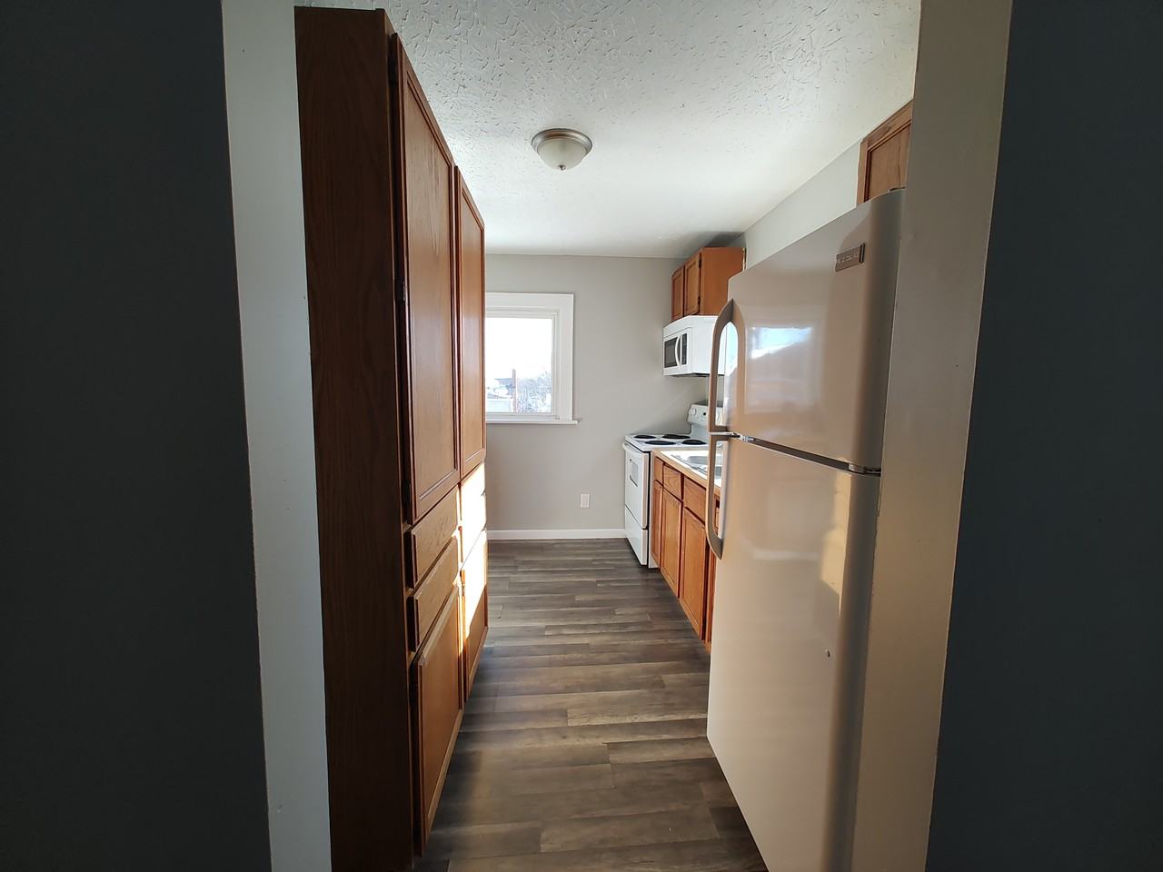 145 21st Street Northwest #NA - Photo 5 of 26