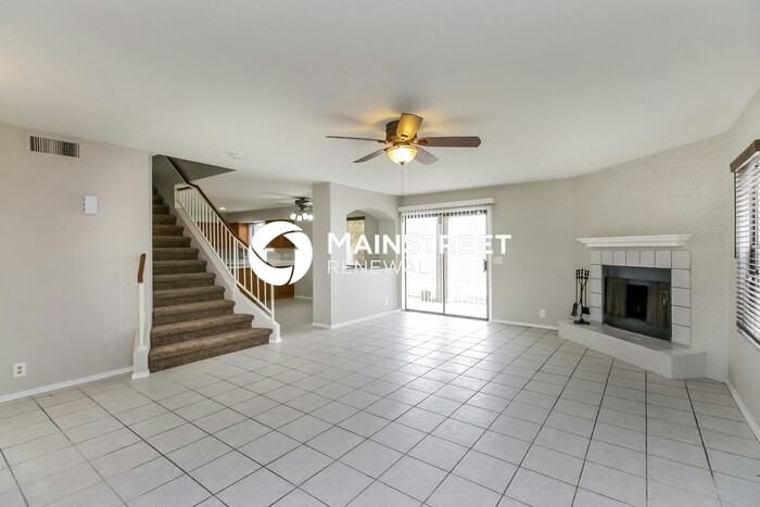 4651 N 99th Dr - Photo 3 of 17