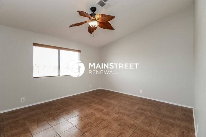 4651 N 99th Dr - Photo 7 of 17