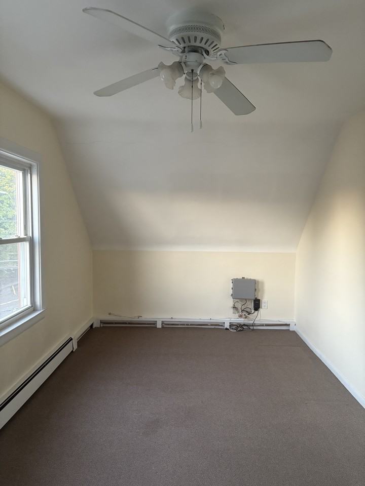 300 Brown Ave #NA - Photo 3 of 6