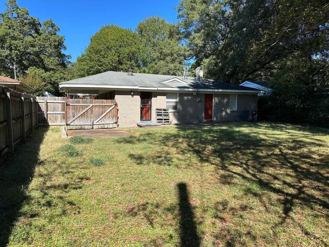 4931 Kimball Ave - Photo 3 of 16