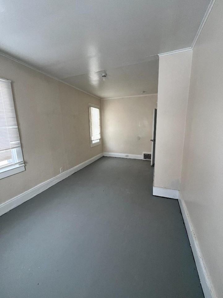 1723 Maine St - Photo 3 of 16