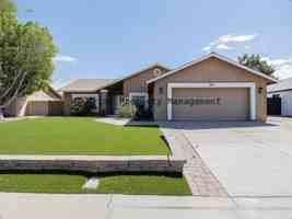 featured image of 2041 W Rockwell Dr