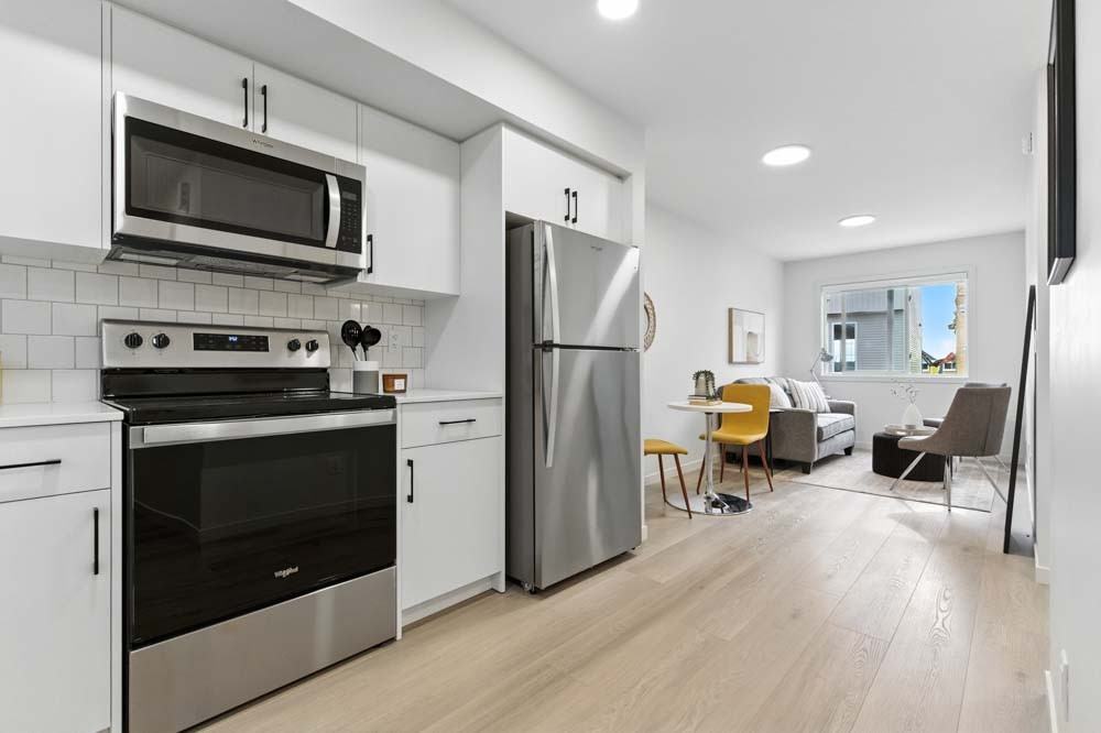 7464 Klapstein Crescent Southwest - Photo 4 of 15