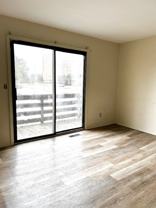 950 Edgar Dr #4 - Photo 1 of 1