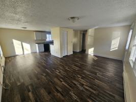 featured image of 1224 Oakview Dr #1