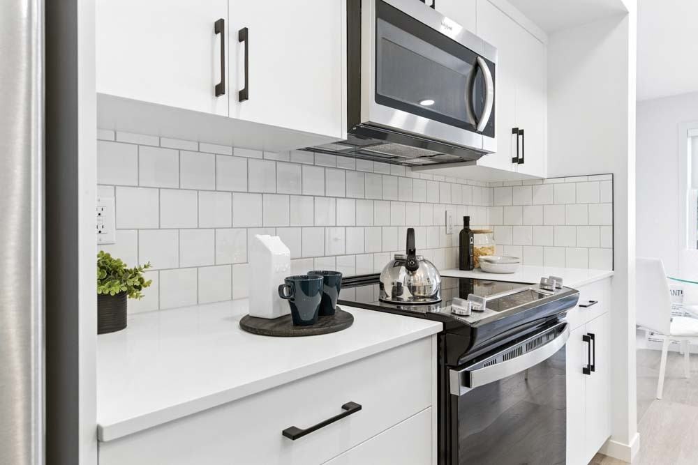 7466 Klapstein Crescent Southwest - Photo 7 of 25