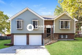 404 Se Bristol Dr - Photo 1 of 1