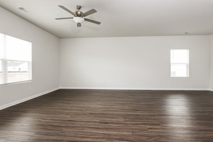 109 Percheron Dr - Photo 5 of 13