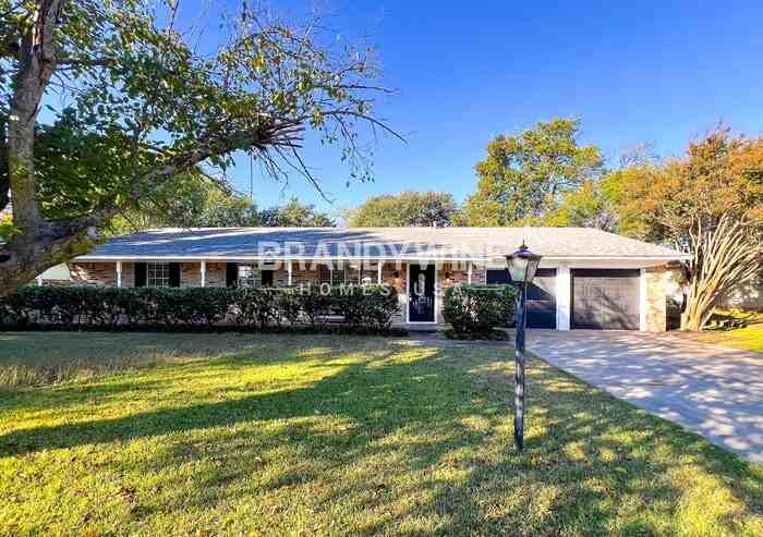 1306 Duane St - Photo 2 of 30