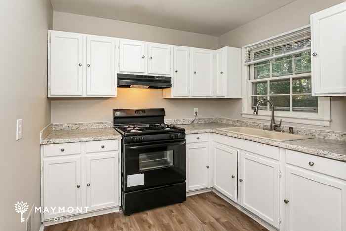 1351 W Sedgefield Dr - Photo 7 of 13