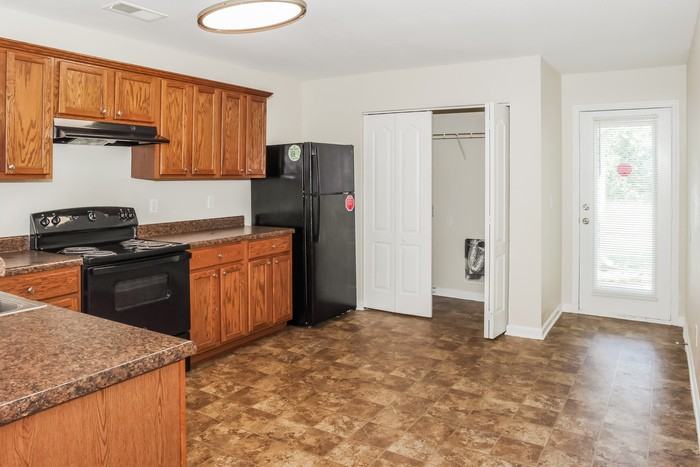 109 Jesse Layne Dr - Photo 6 of 12