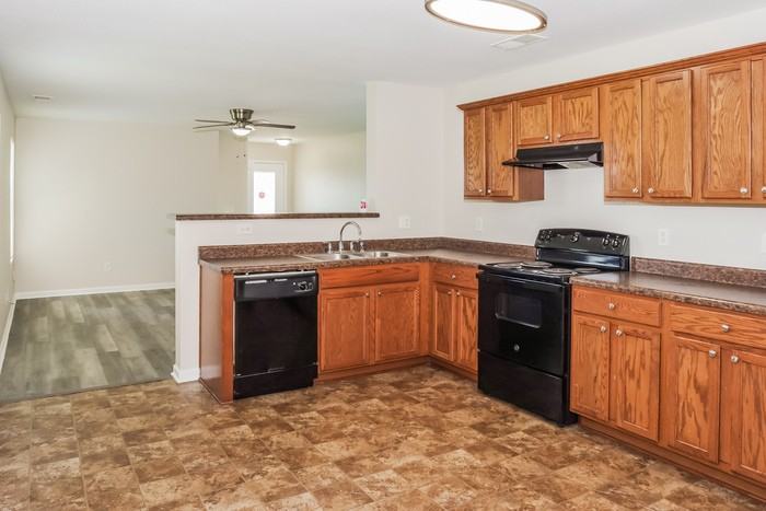 109 Jesse Layne Dr - Photo 7 of 12