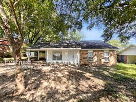 5698 Winterwood Dr - Photo 1 of 1