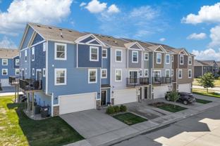 2526 Nw Lois Ln - Photo 1 of 1