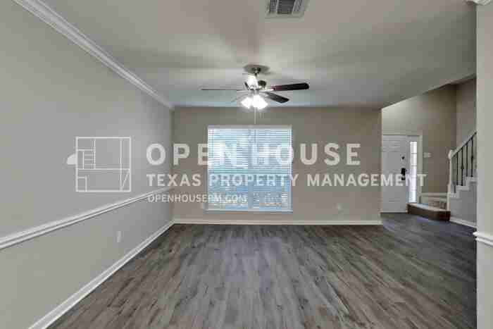 10011 Red Wolf Lane - Photo 6 of 23